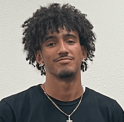 Dayvon Standard