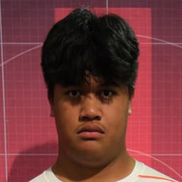 Darrius Uperesa